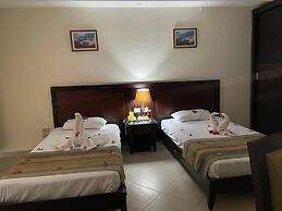 Naama Inn