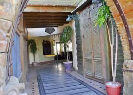 Naama Inn