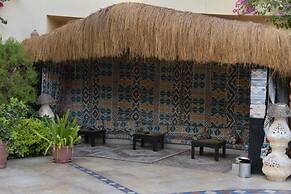 Naama Inn