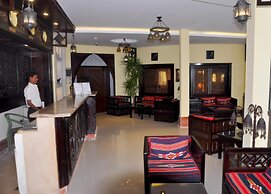 Naama Inn