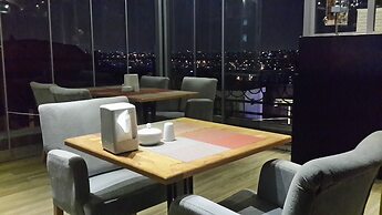 Pera Line Hotel