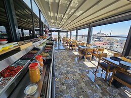 Anthemis Hotel
