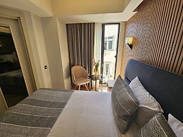 Anthemis Hotel