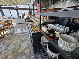 Anthemis Hotel