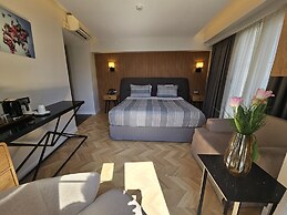 Anthemis Hotel