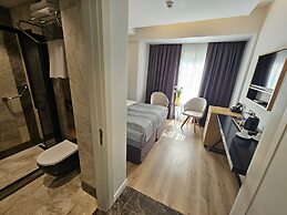 Anthemis Hotel