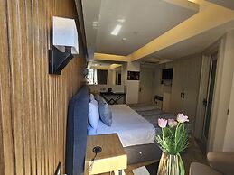 Anthemis Hotel