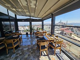 Anthemis Hotel