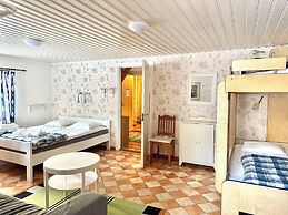 STF Vandrarhem Hagaby Lantgården - Hostel
