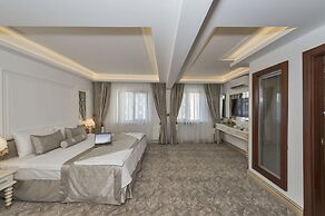 Escardin Hotel