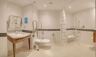 Hampton by Hilton Ufa