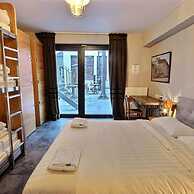 Train Hostel