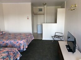 Embassy Motel