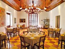Hotel La Perla