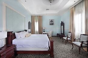 Hotel La Perla