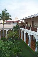 Hotel La Perla