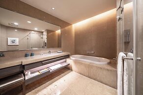 Taipung Suites