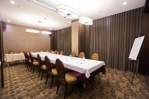 Taipung Suites