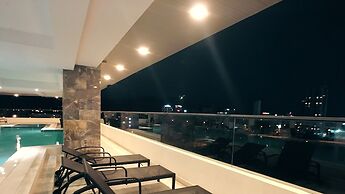 Sea Garden Hotel