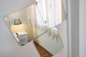 Nar Otel
