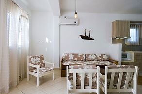 Tsakanos Apartments