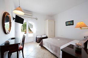 Tsakanos Apartments