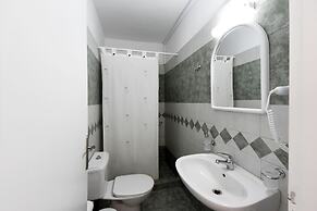 Tsakanos Apartments