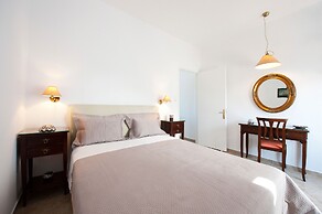 Tsakanos Apartments