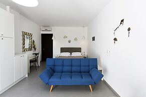 Tsakanos Home