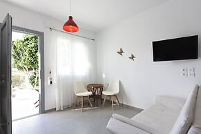 Tsakanos Home