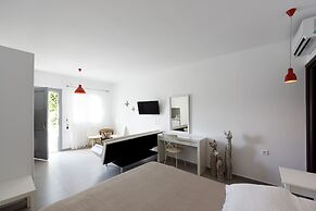 Tsakanos Home