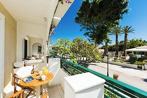 Trefon Hotel Apartments and Suites