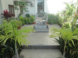 Sylvia Hotel Maumere