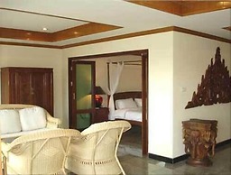 Prince Edouard Apartment & Resort