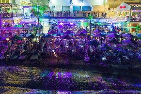 Kahlua Boutique Hotel - Adults Only