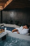 Kahlua Boutique Hotel - Adults Only