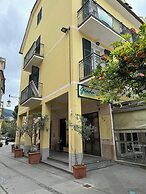 Giada Residence