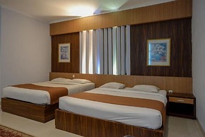 Dinasty Smart Hotel