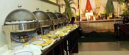 Dinasty Smart Hotel