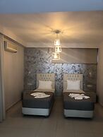 Labyrinth Hotel