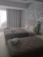 Labyrinth Hotel