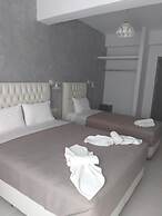 Labyrinth Hotel
