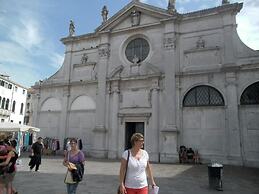 Sweet Venice - rooms & apartments