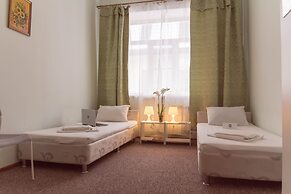 Andron Hotel