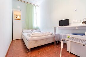 Andron Hotel