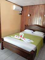 Miss Junies Lodge