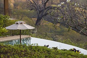 Papagayo Luxury