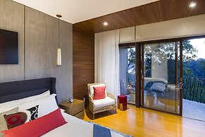 Papagayo Luxury