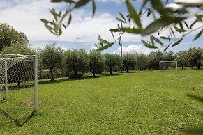 Tenuta Torre Rossa Farm & Apartments