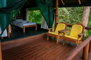 La Leona Eco Lodge